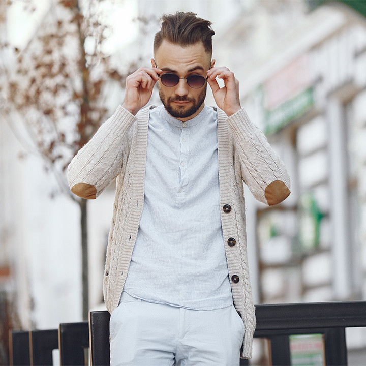 Seasonal Style Guide: Men’s Fashion for Summer and Winter