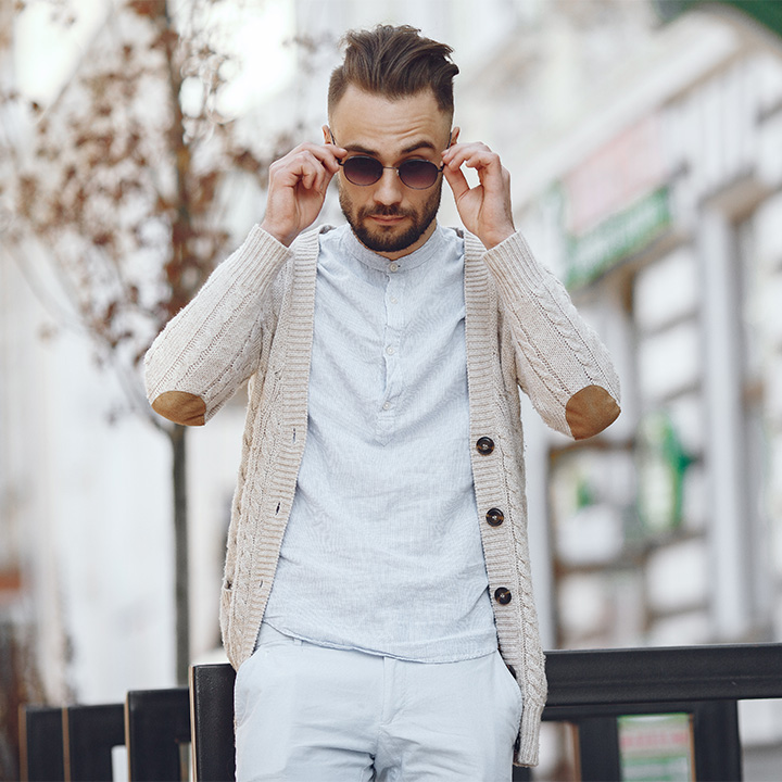 Seasonal Style Guide: Men’s Fashion for Summer and Winter